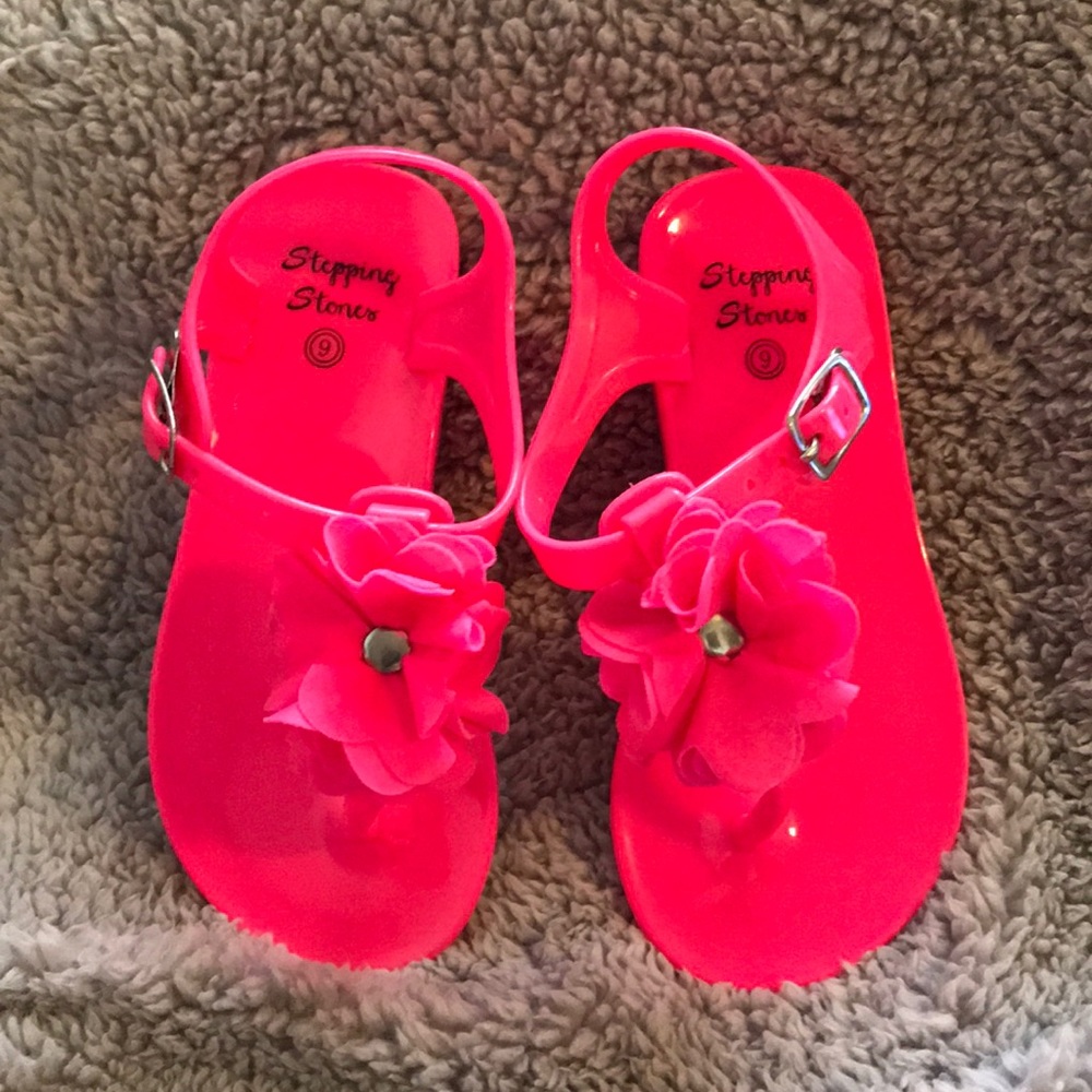 Girl’s Pink Jelly Sandals Size 9